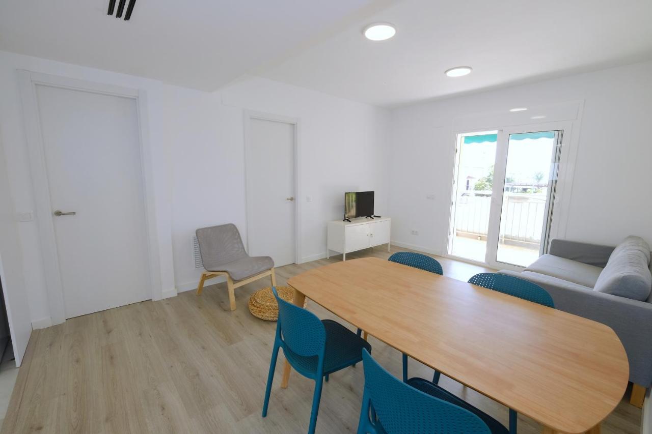 Apartaments Alex Cambrils Ngoại thất bức ảnh