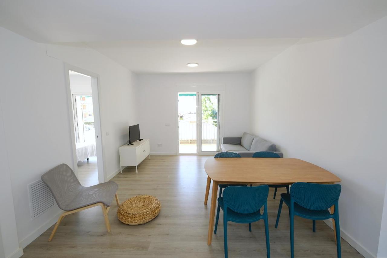 Apartaments Alex Cambrils Ngoại thất bức ảnh